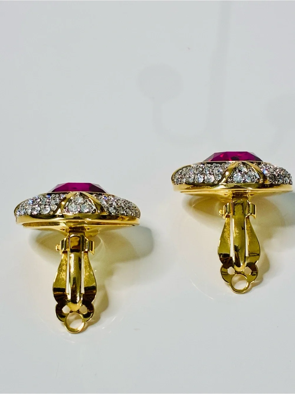 RARE Swarovski Gold-Tone Fuchsia Crystal HUGE HEAVY AND PRISTINE Clip Earrings